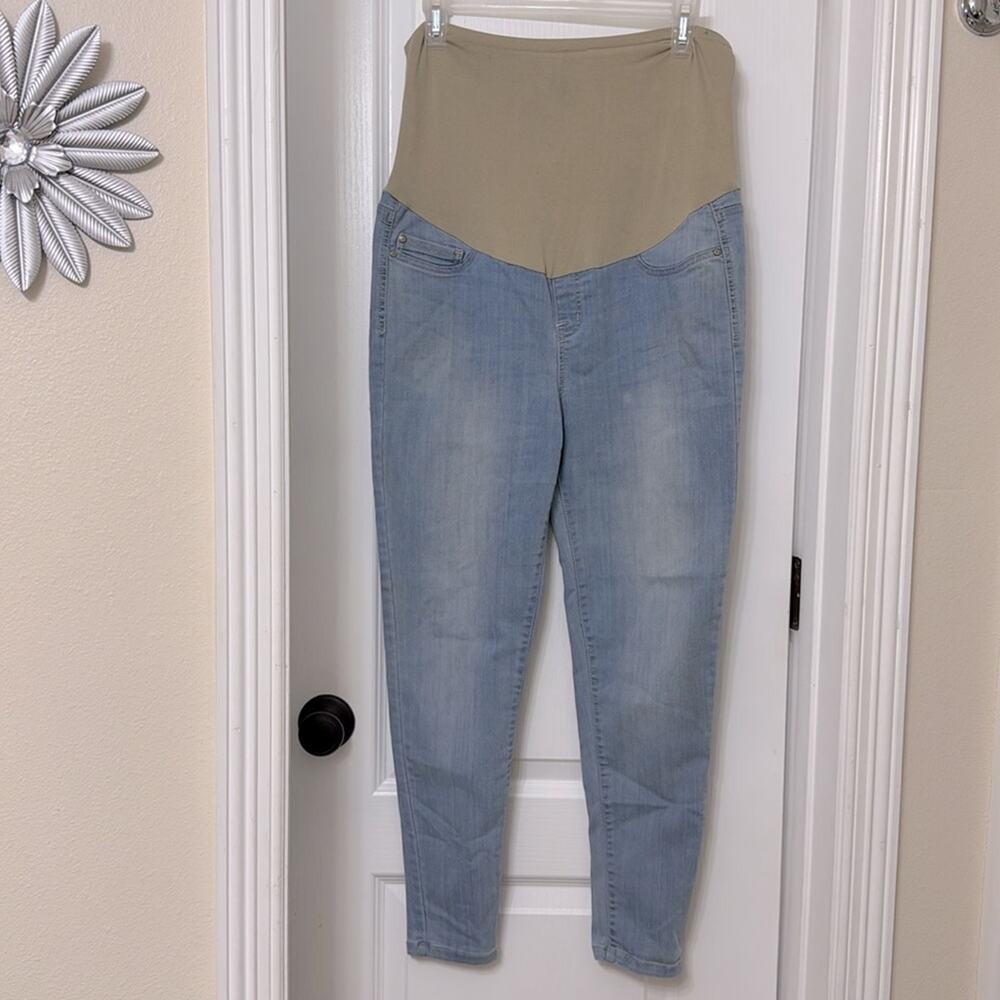 Celebrity pink maternity light wash pants skinny denim jegging size L